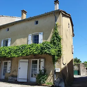 Saint Prix Hébergement de vacances